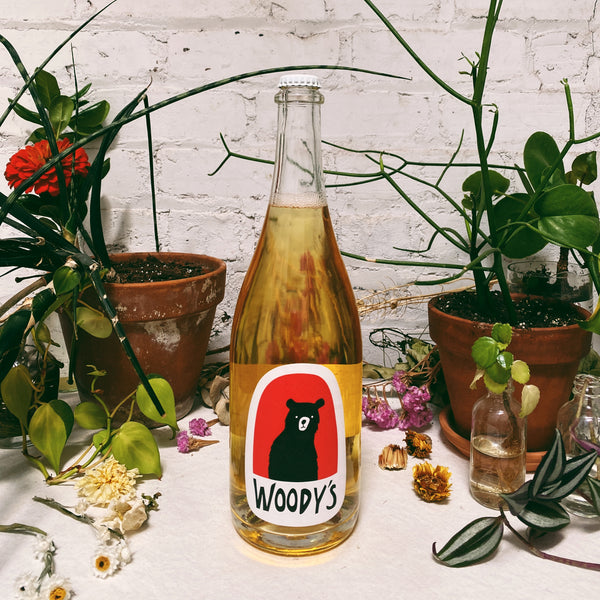 Woody's Non-Alcoholic Sparkling Wine