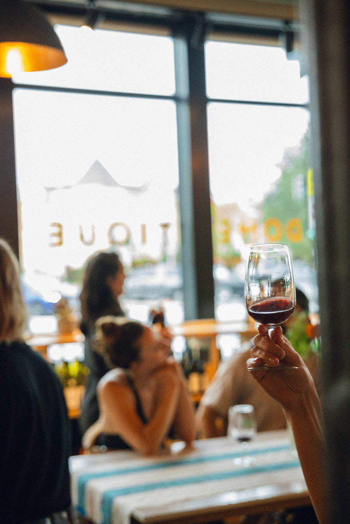 Natural wines for everybody.